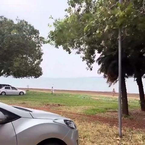 Loira Praiana Final De Tarde No Chalé Tempo Começou A Mudar