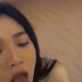 Vietnamese Asianbabyggirl Blowjob