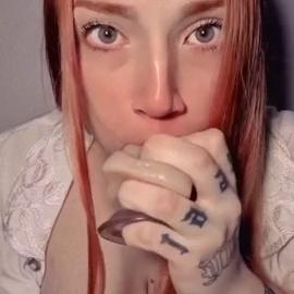 Pelirroja Hermosa